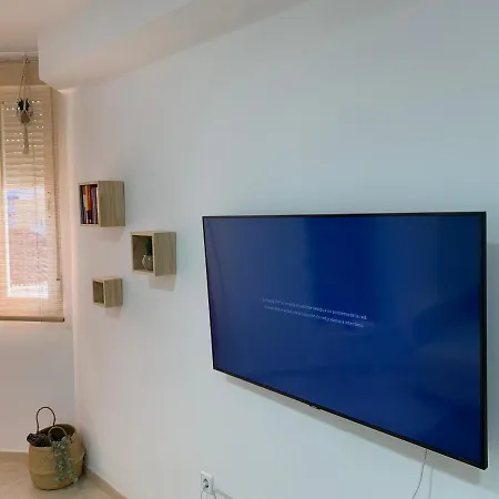 Moderno Junto A La Playa Y El Centro *