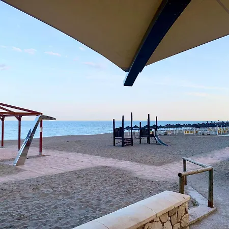 Lägenhet Moderno Junto A La Playa Y El Centro