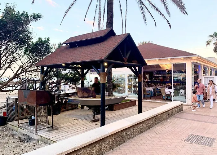 Moderno Junto A La Playa Y El Centro * フエンヒロラ