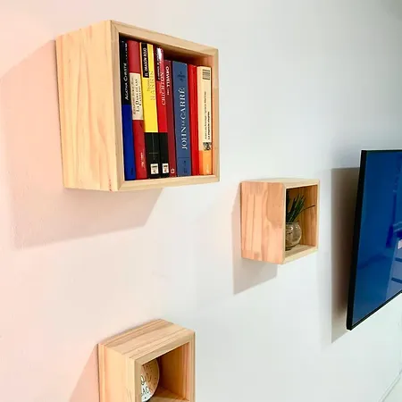 Moderno Junto A La Playa Y El Centro